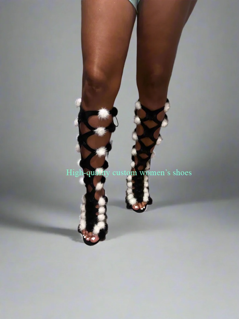 Pointed Toes White Pom-Pom Dec – Crossfit Outfit recenzja i cena